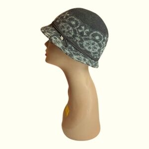 Acorn 100% Felted Wool Black & Grey Hat OS